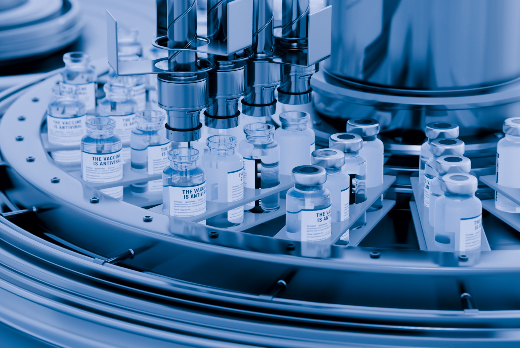 AdobeStock_869549398_Pharmaindustrie_Abfüllanlage_LP_IO-systemeWEb80